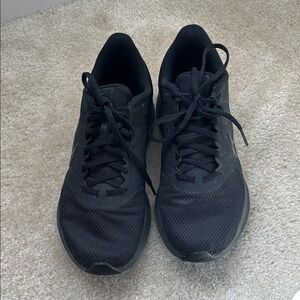 Men's Nike Downshifter All Black Sneaker